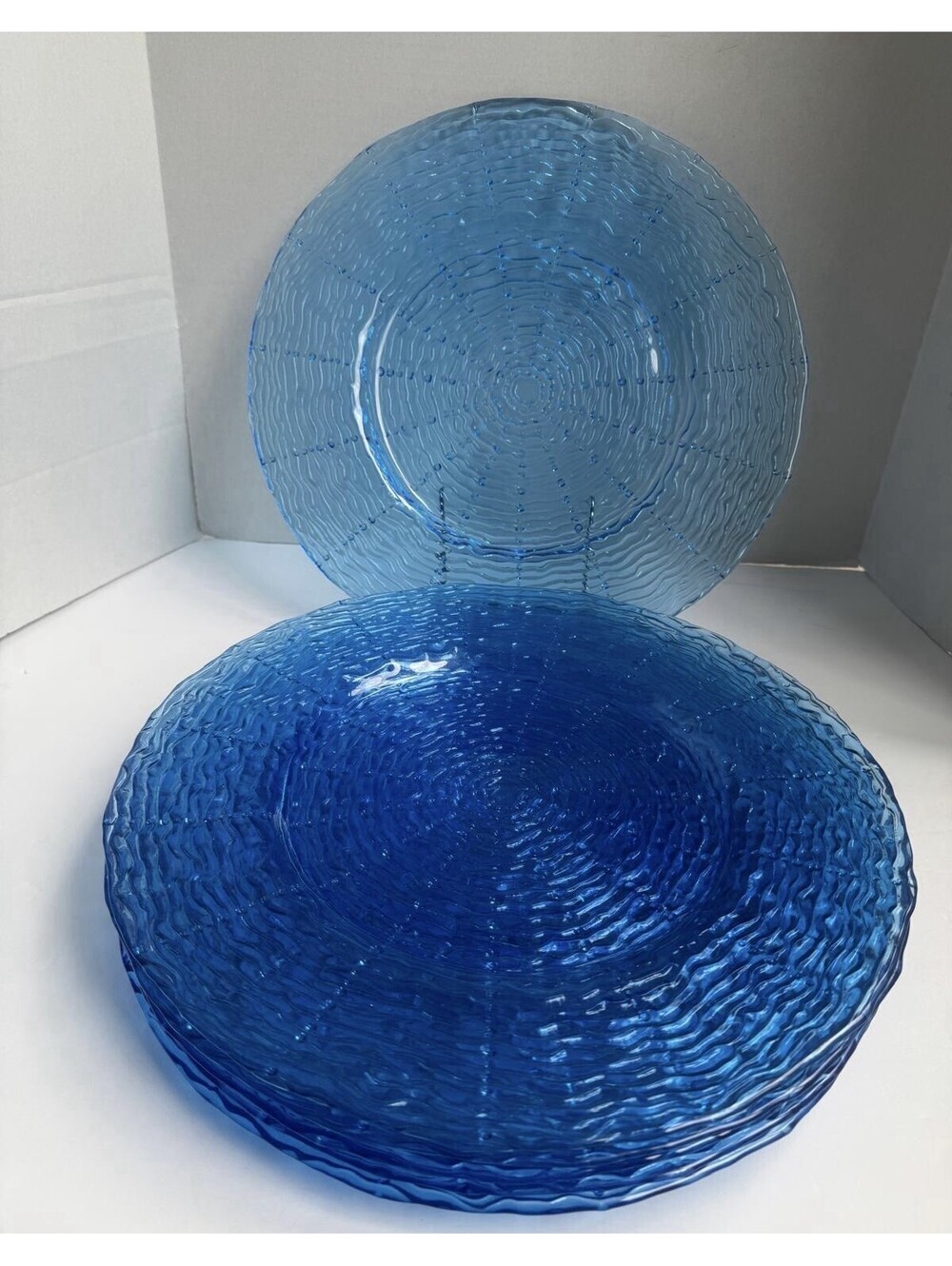 Ocean‑Inspired Blue Textured Glass Plate — Ripple Design Art Glass | Set Of 6
